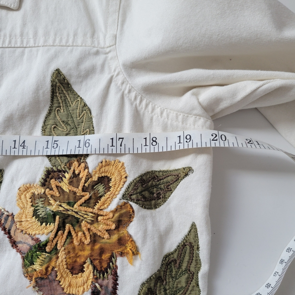 Laura Ashley Petite White Jacket with Embroidery - Picture 6 of 17